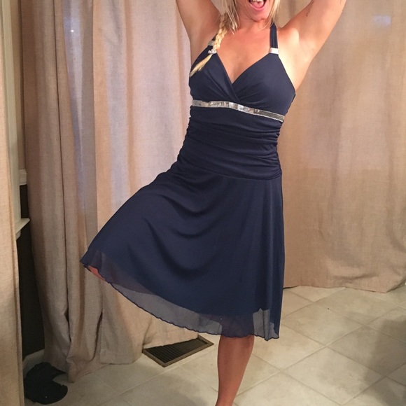 formal knee length dresses for juniors